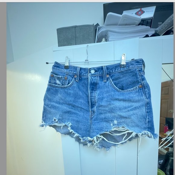 LEVI'S 501 JEAN SHORT - Picture 1 of 3